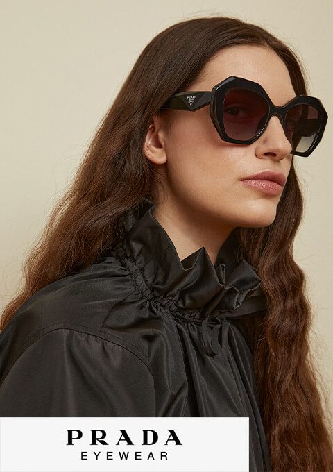 Prada Eyewear Femme avec lunette de soleil design